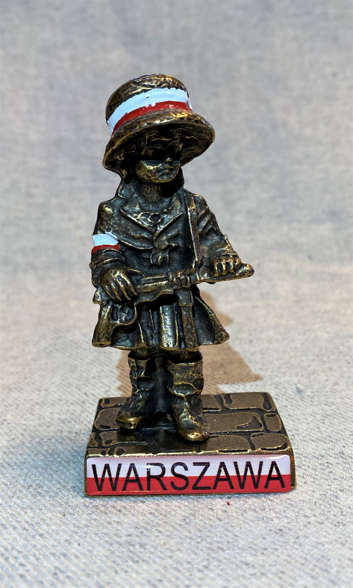 Metalowy Powstaniec Warszawski Upominki Warszawskie Metalowy Powstaniec Warszawski Upominki Warszawskie