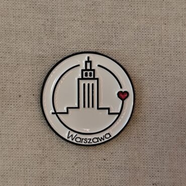 Pin warszawski biały